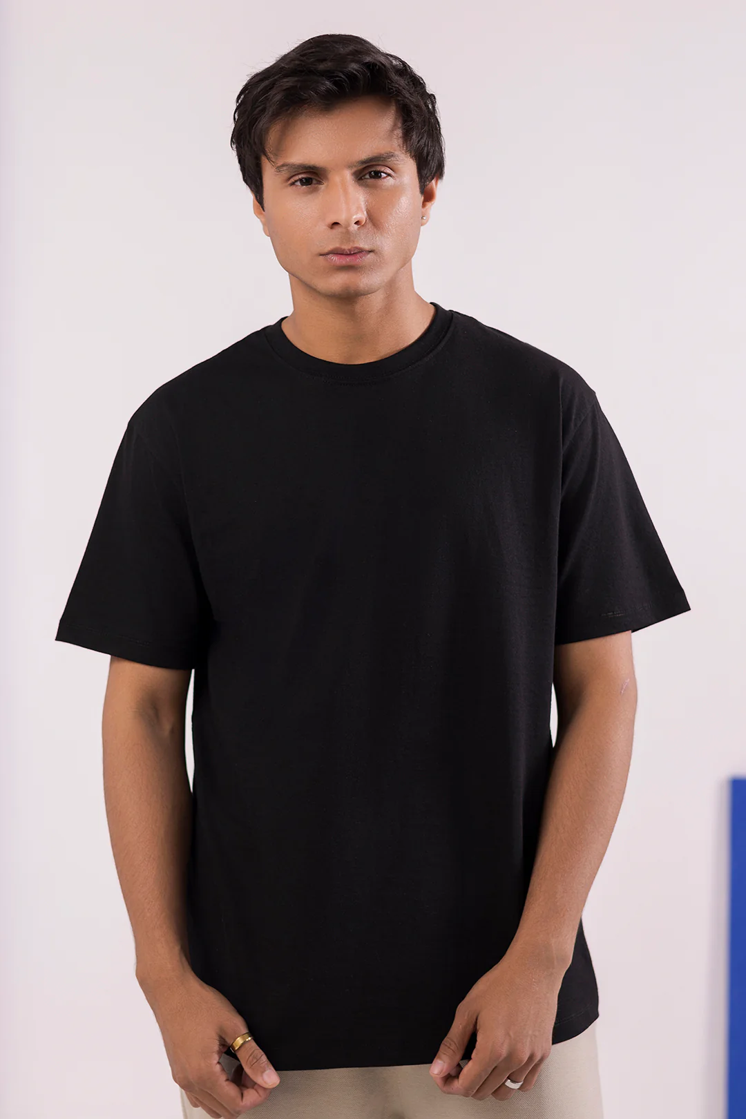 Basic T-Shirt - Regular - Image 4