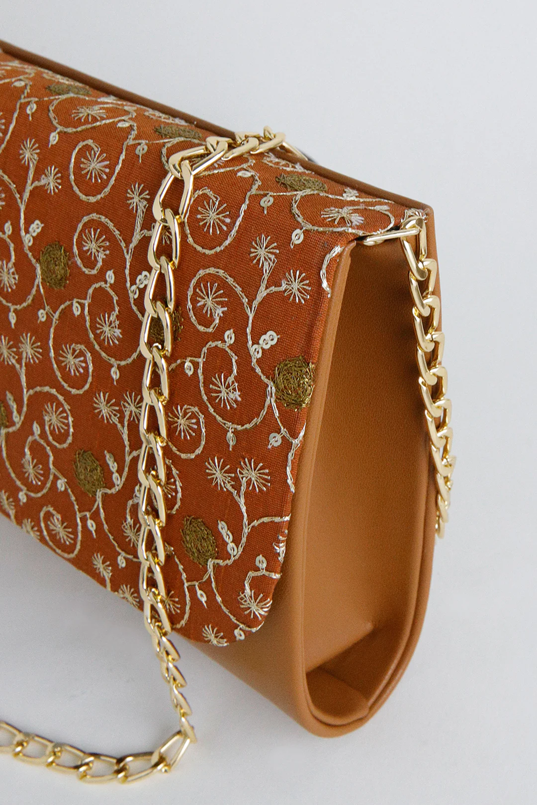 Clutch - E584 - Image 3