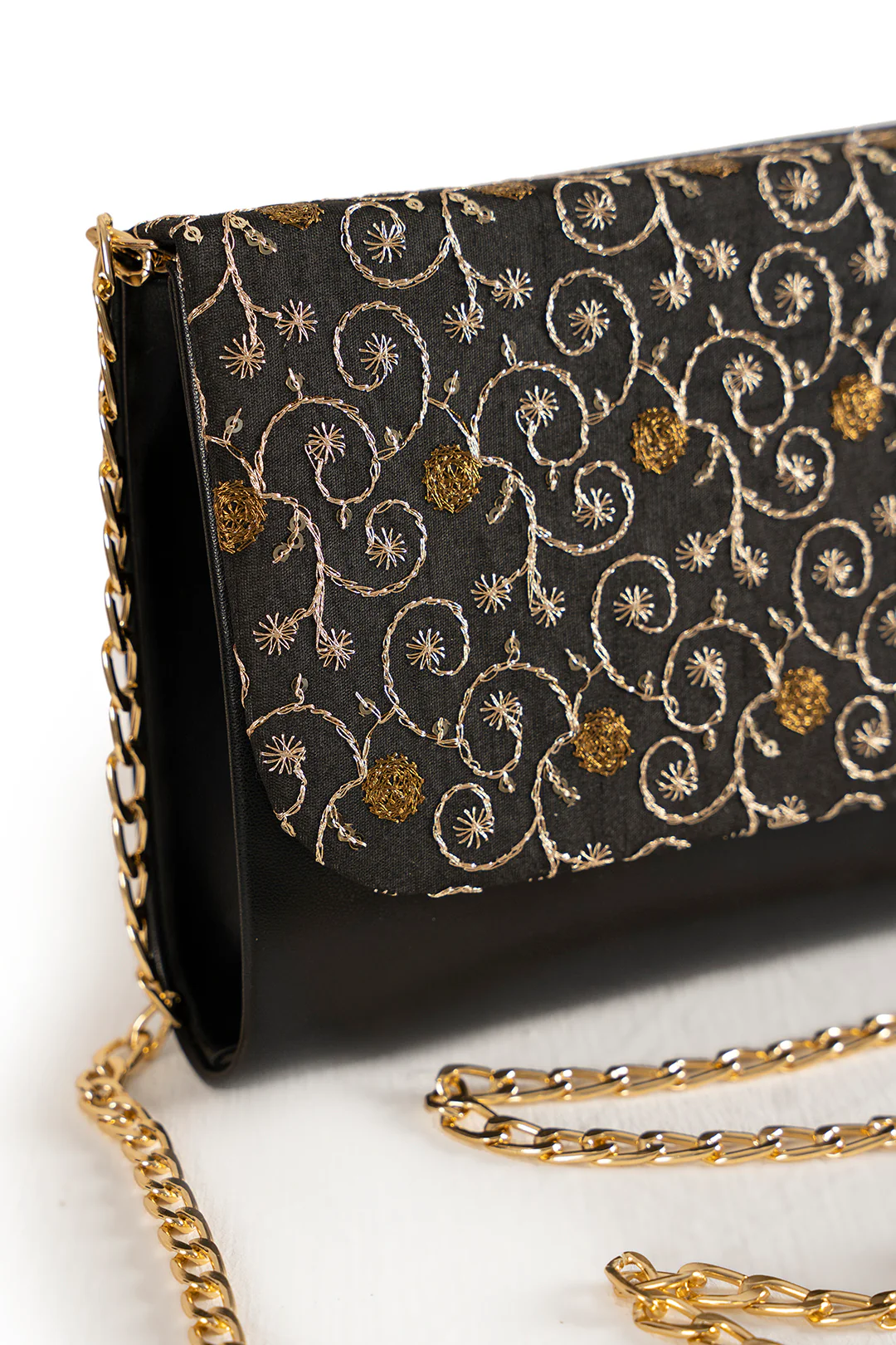 Clutch - E584 - Image 6