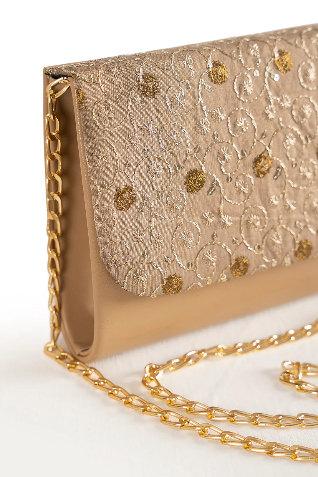 Clutch - E584 - Image 9