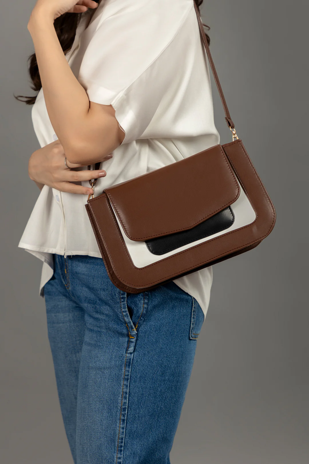 Cross Body Bag - E318 - Image 2