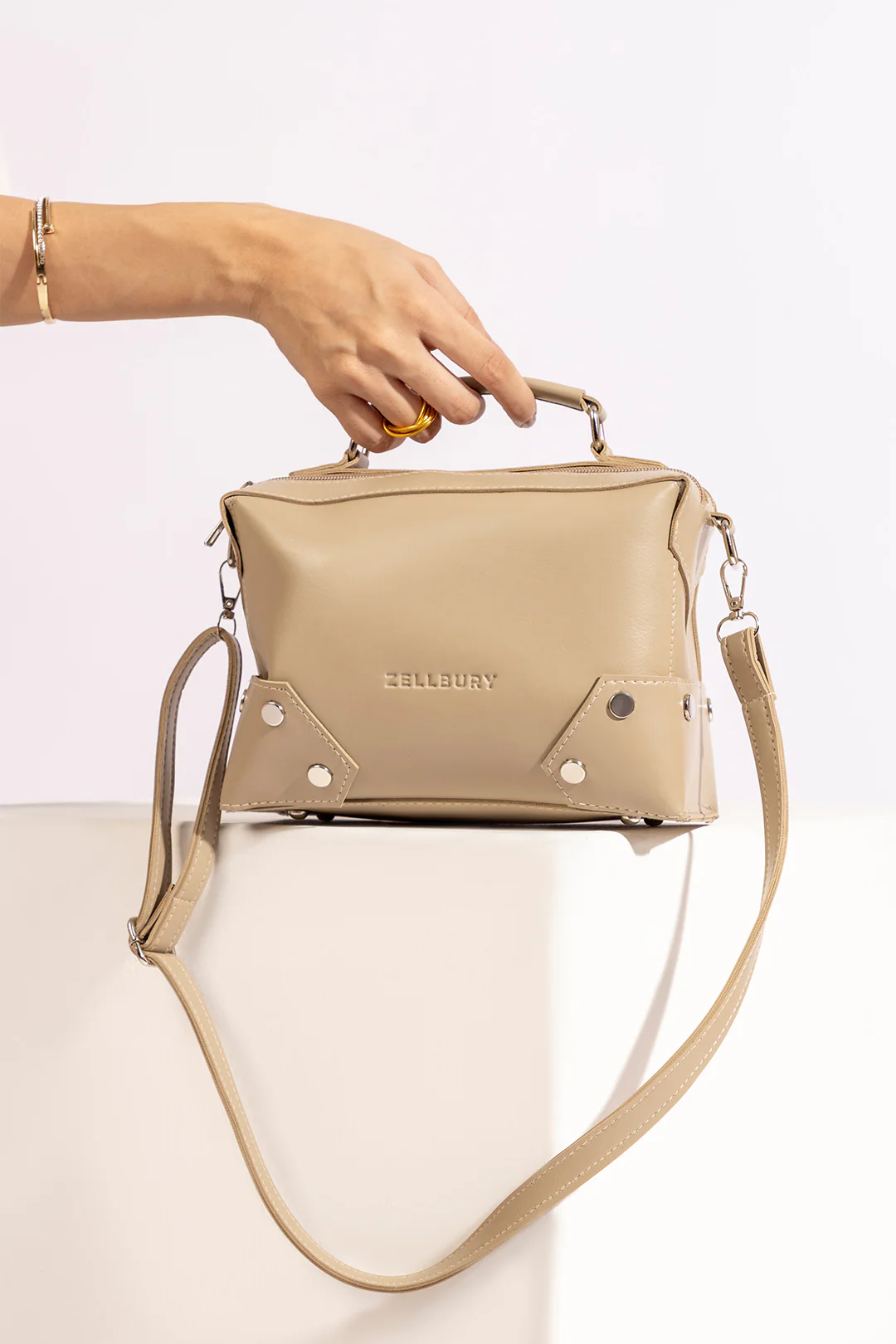 Cross-Body Bags - E129 - Image 3
