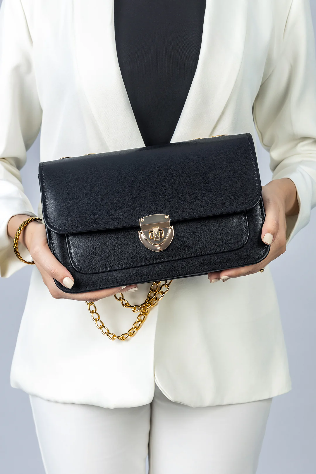 Cross-Body Bags - E161 - Image 8