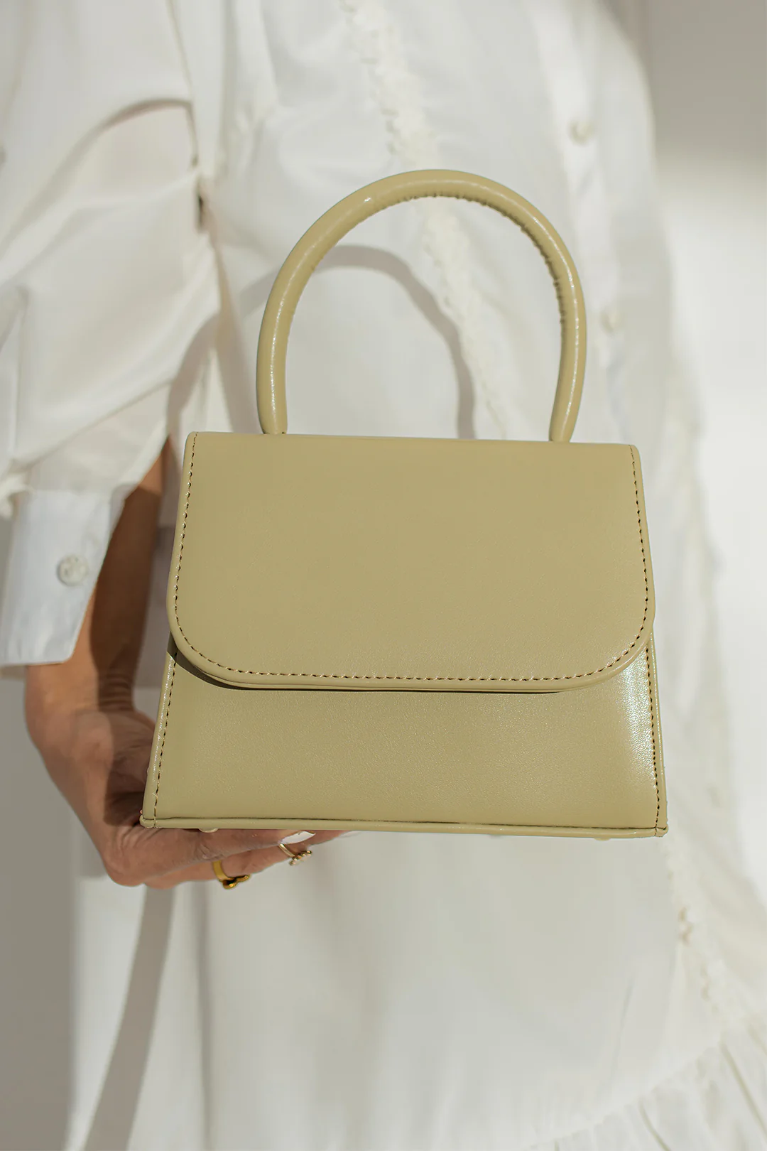 Cross-Body Bags - E221