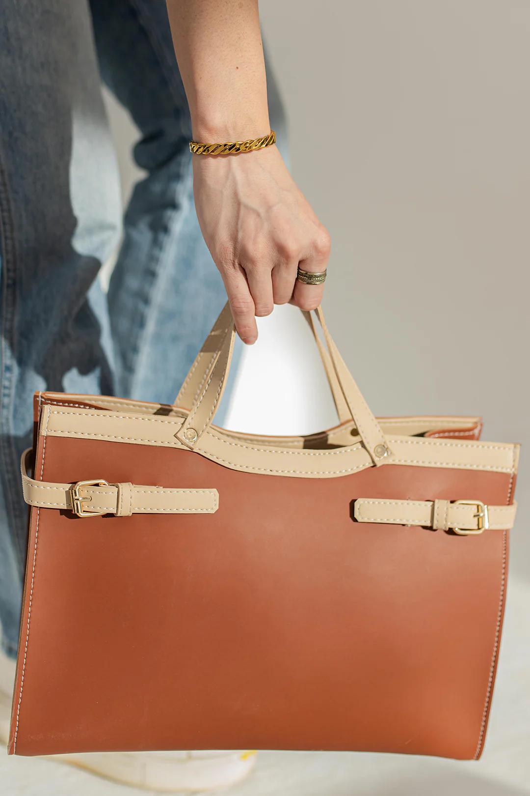 Cross-Body Bags - E250 - Image 16