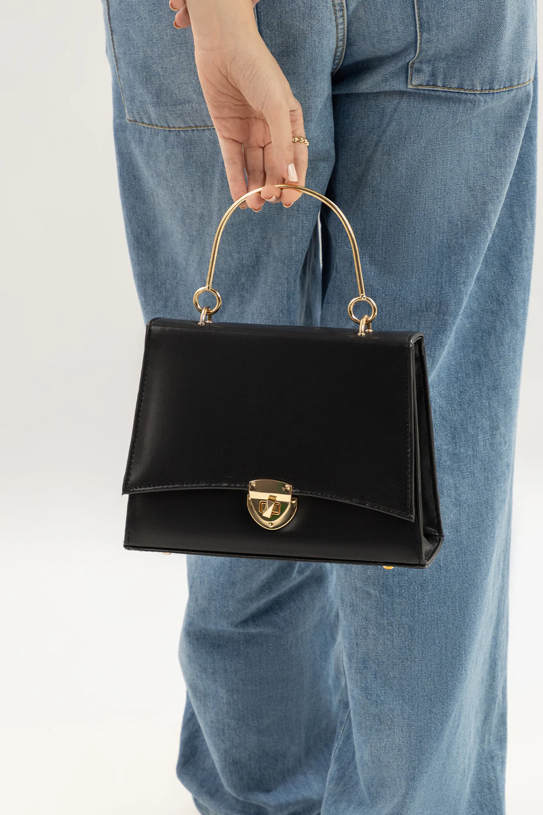Cross-Body Bags - E260 - Image 17