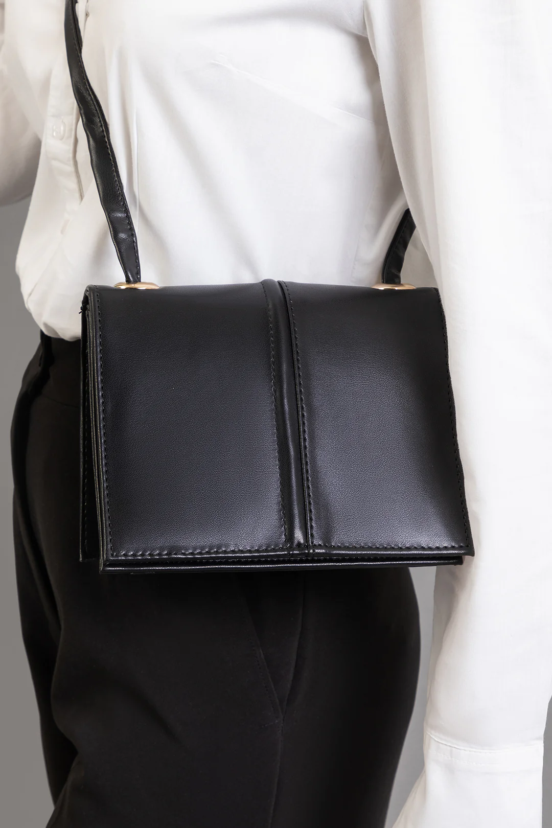 Cross-Body Bags - E277 - Image 23