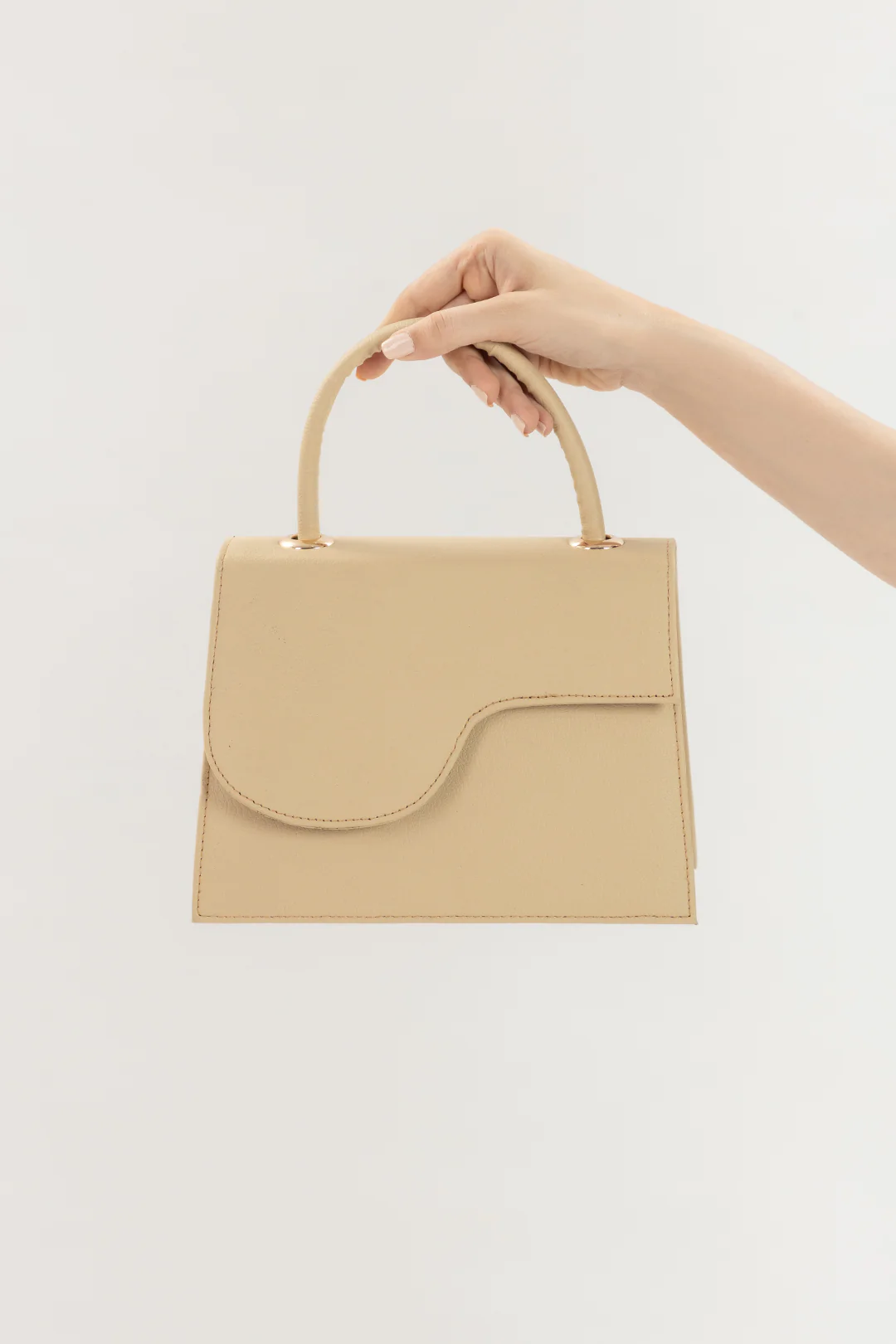 Cross-Body Bags - E278 - Image 23