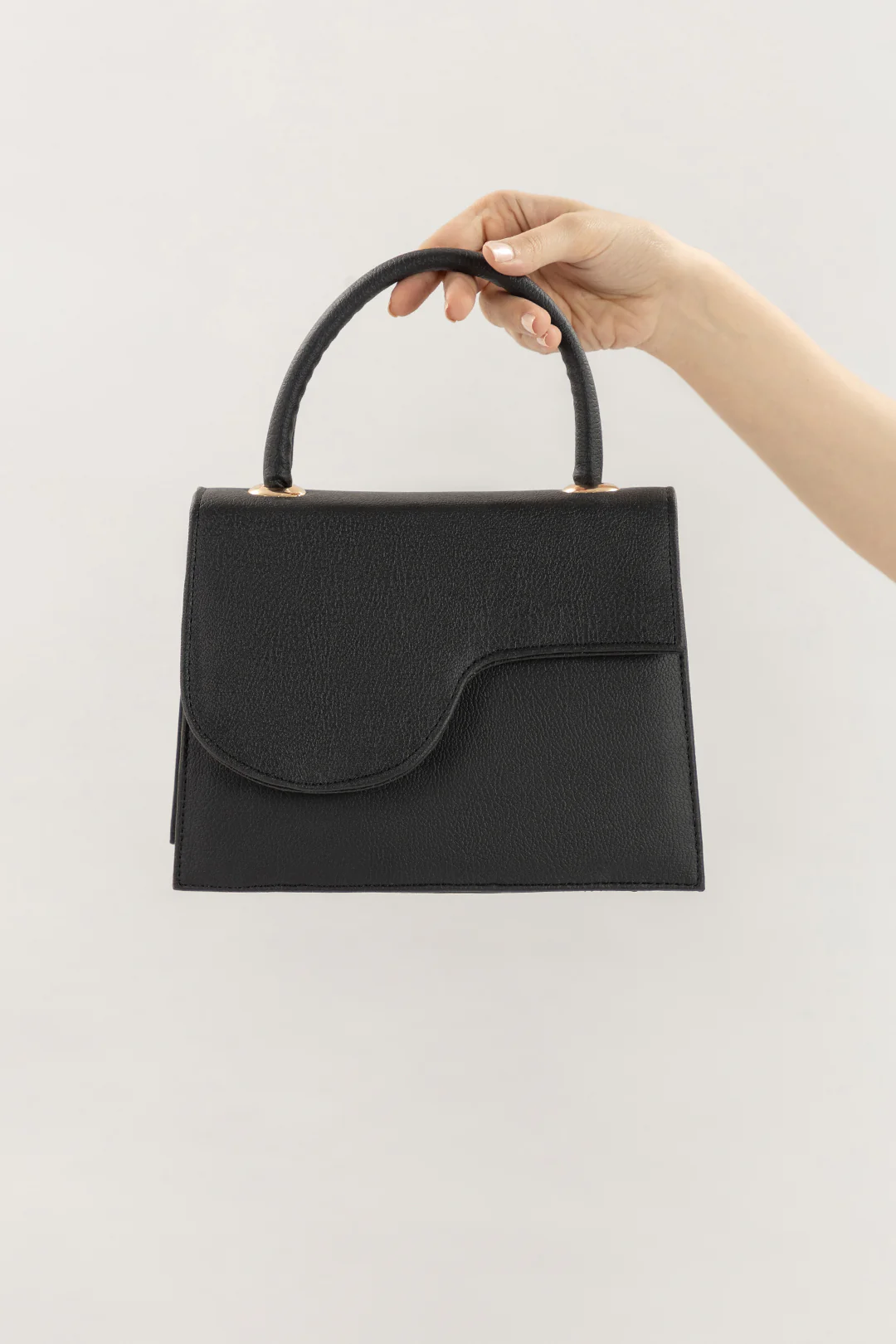 Cross-Body Bags - E278 - Image 24