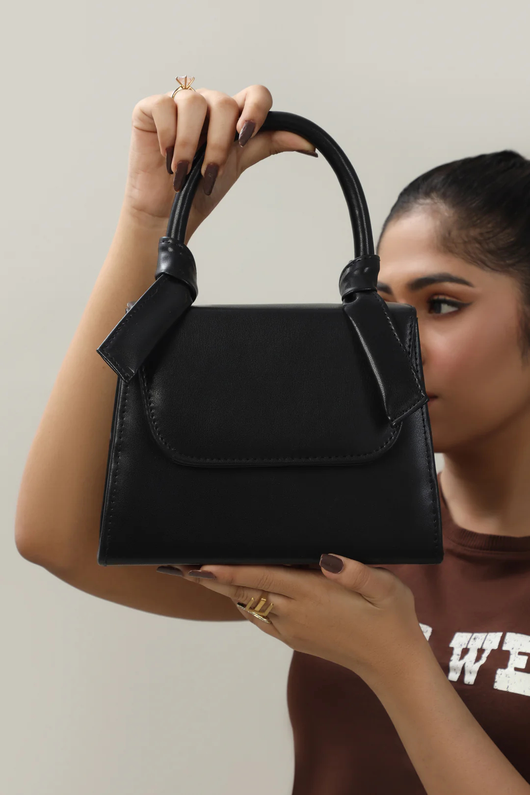 Cross-Body Bags - E307 - Image 5
