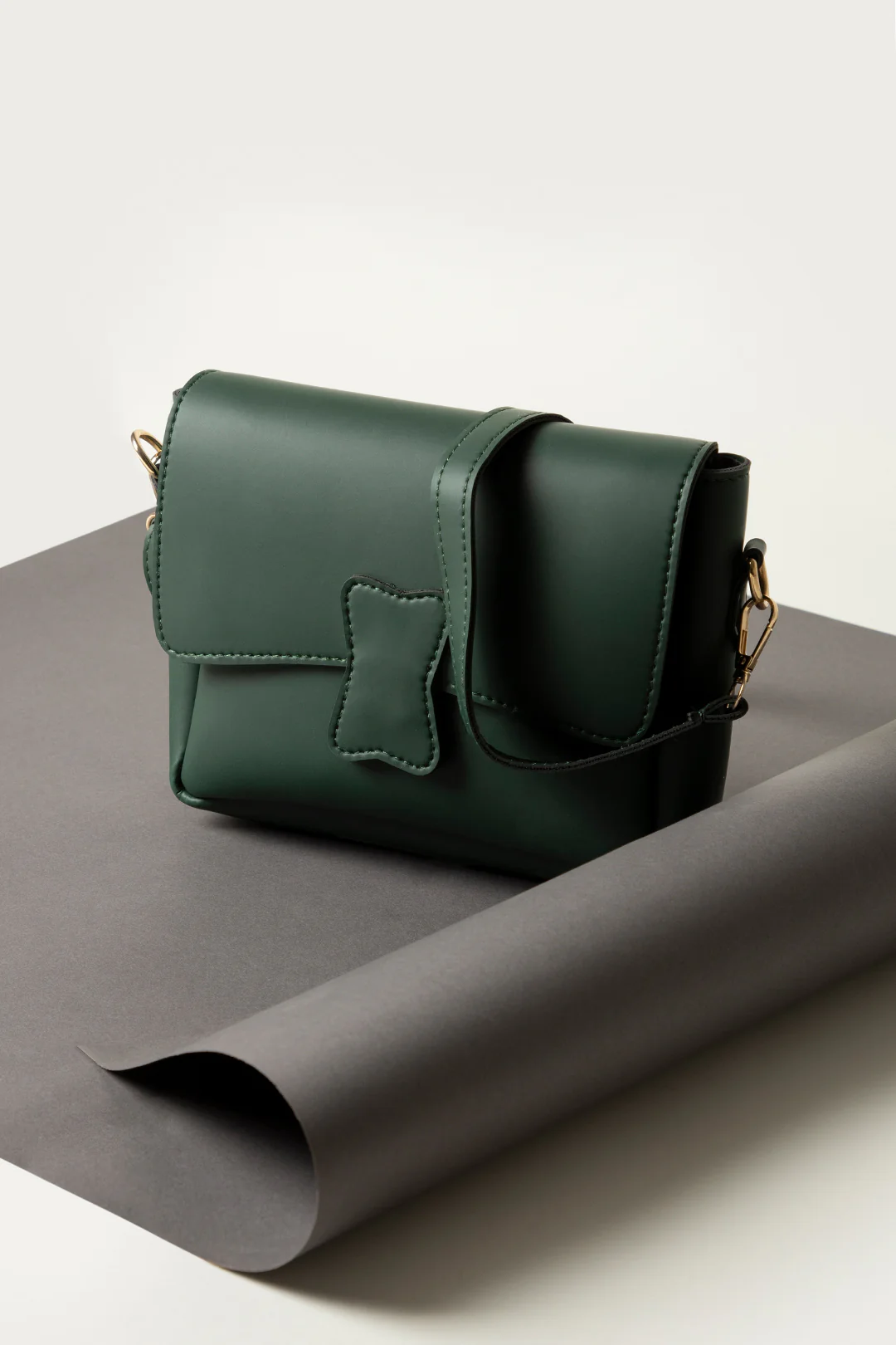 Cross-Body Bags - E343 - Image 3