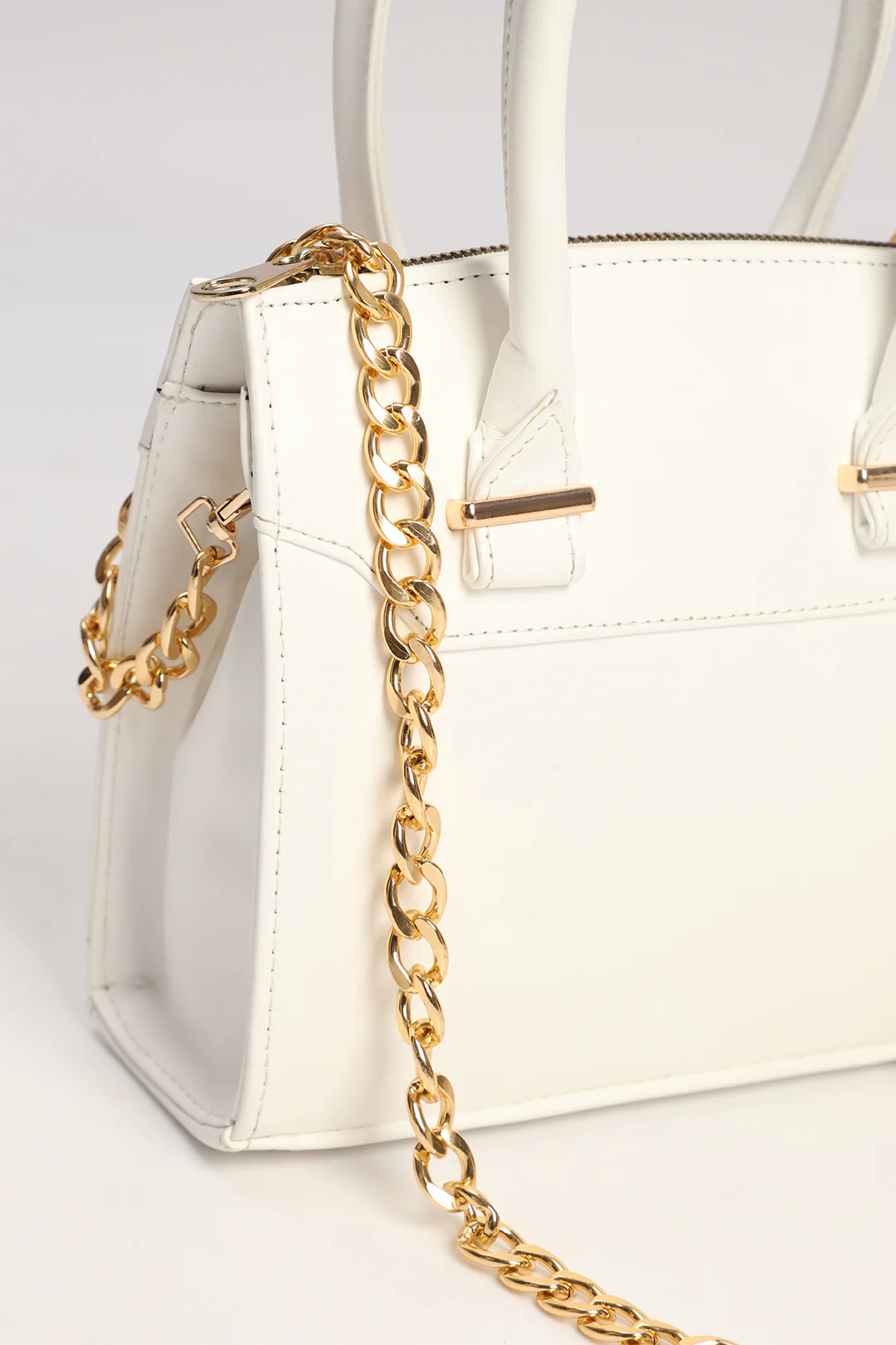 Cross-Body Bags - E384 - Image 22