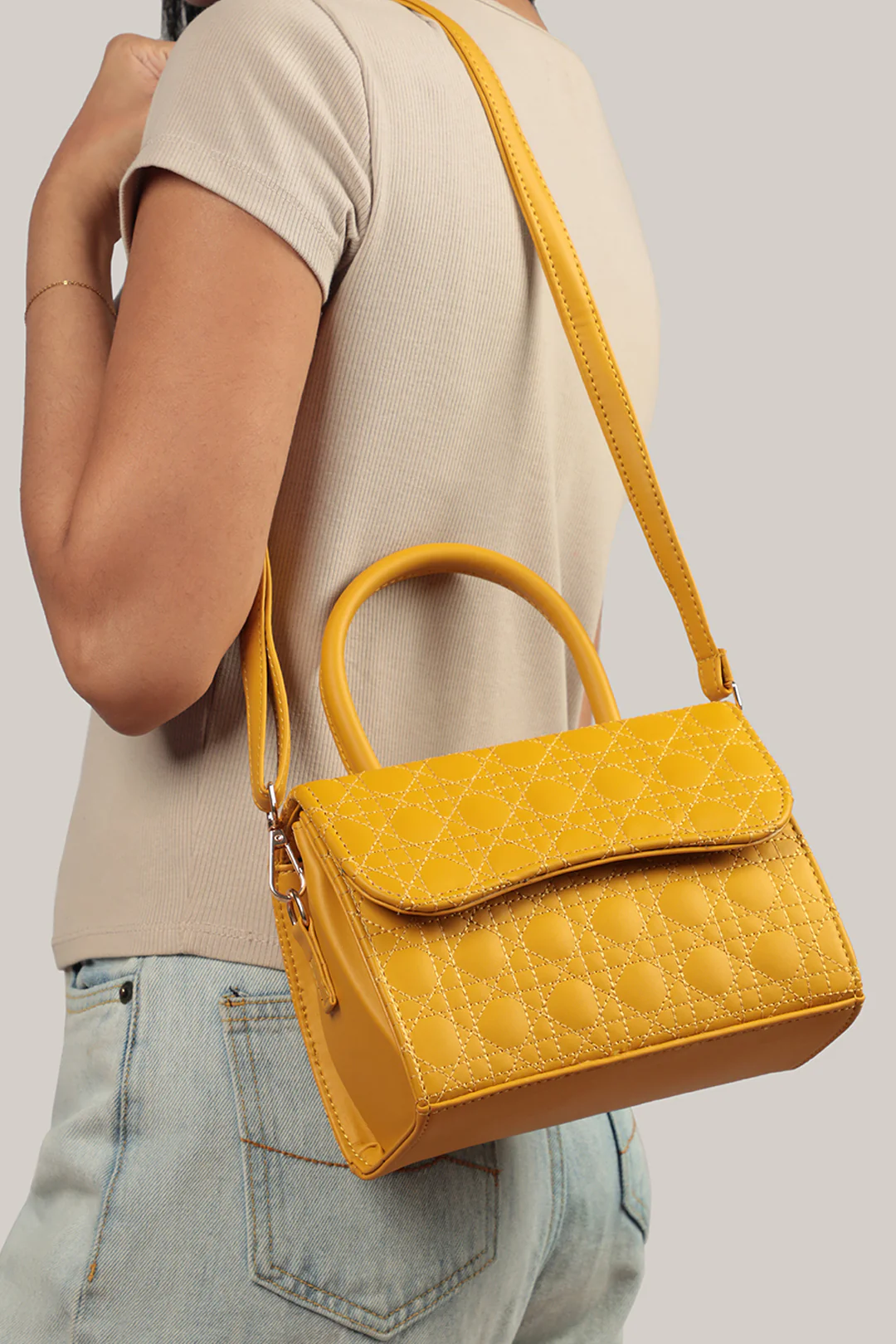Cross-Body Bags - E385 - Image 2