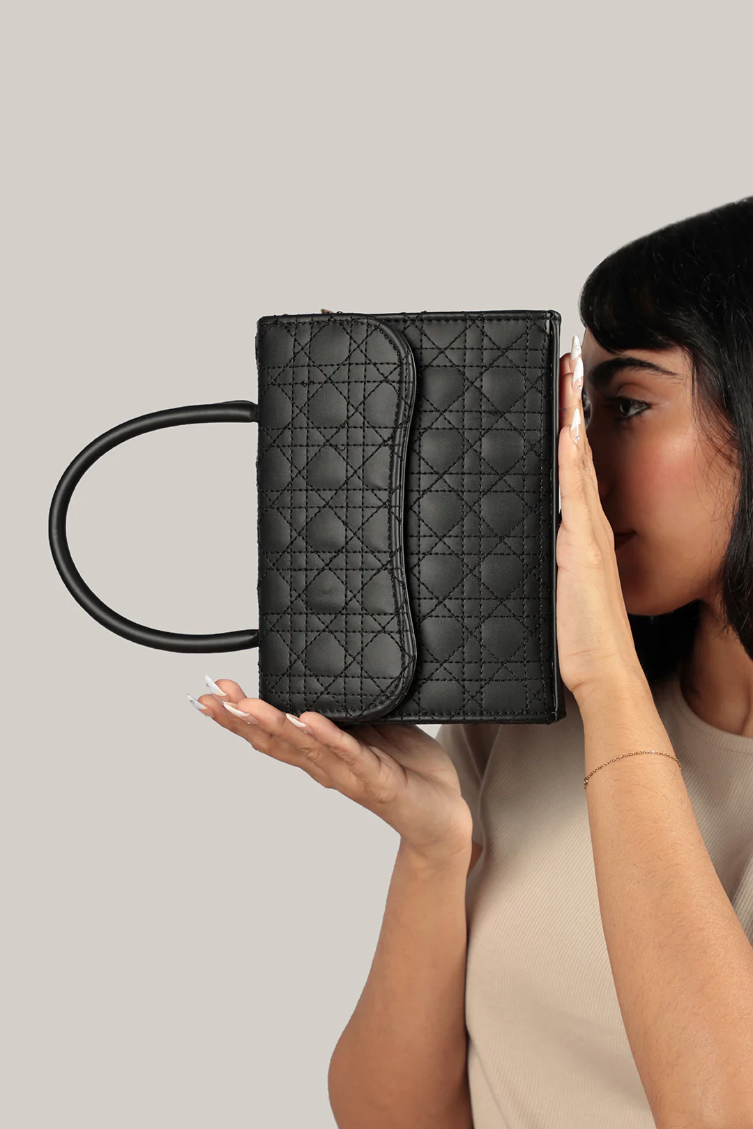 Cross-Body Bags - E385 - Image 6