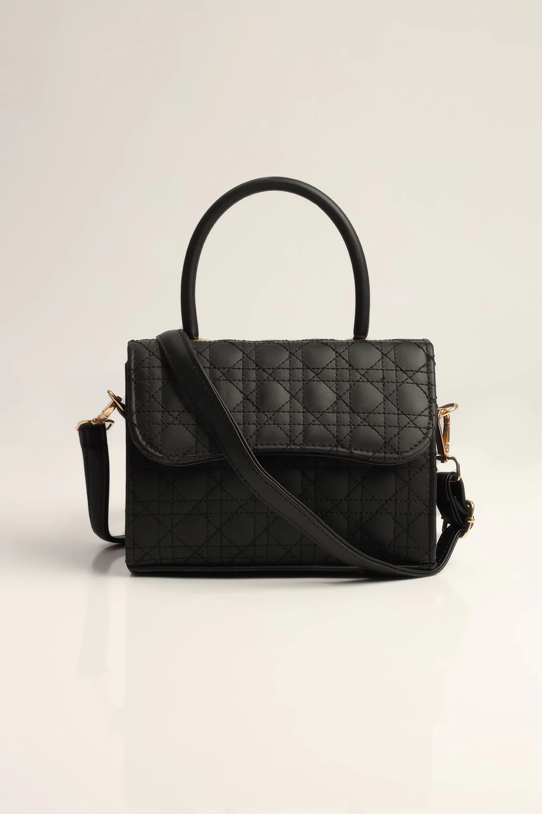 Cross-Body Bags - E385 - Image 7