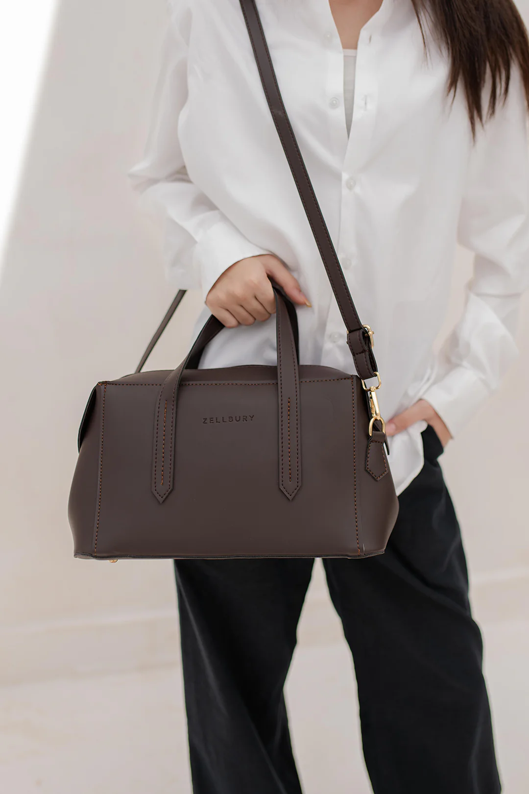 Cross-Body Bags - E403 - Image 7