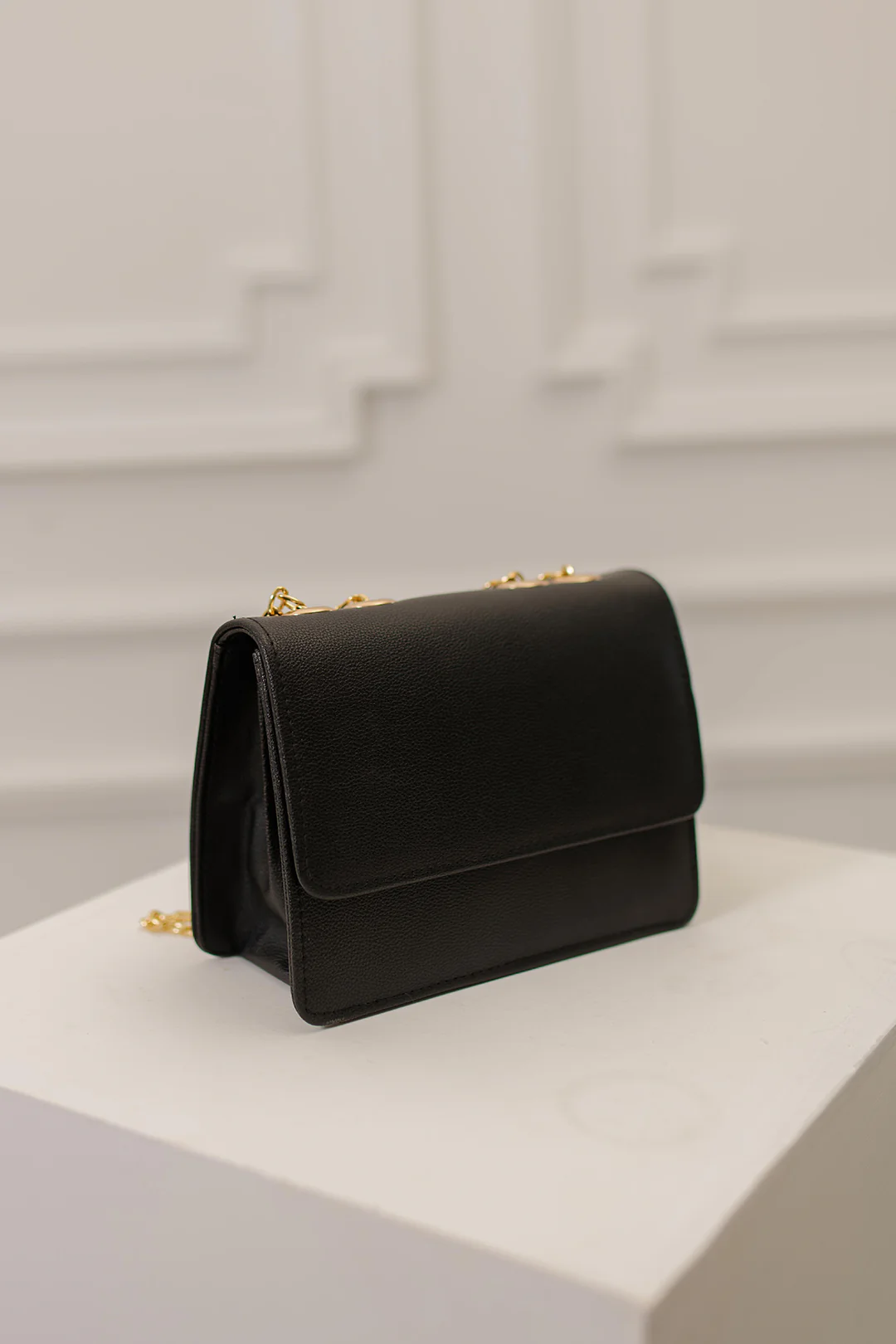 Cross-Body Bags - E406 - Image 6