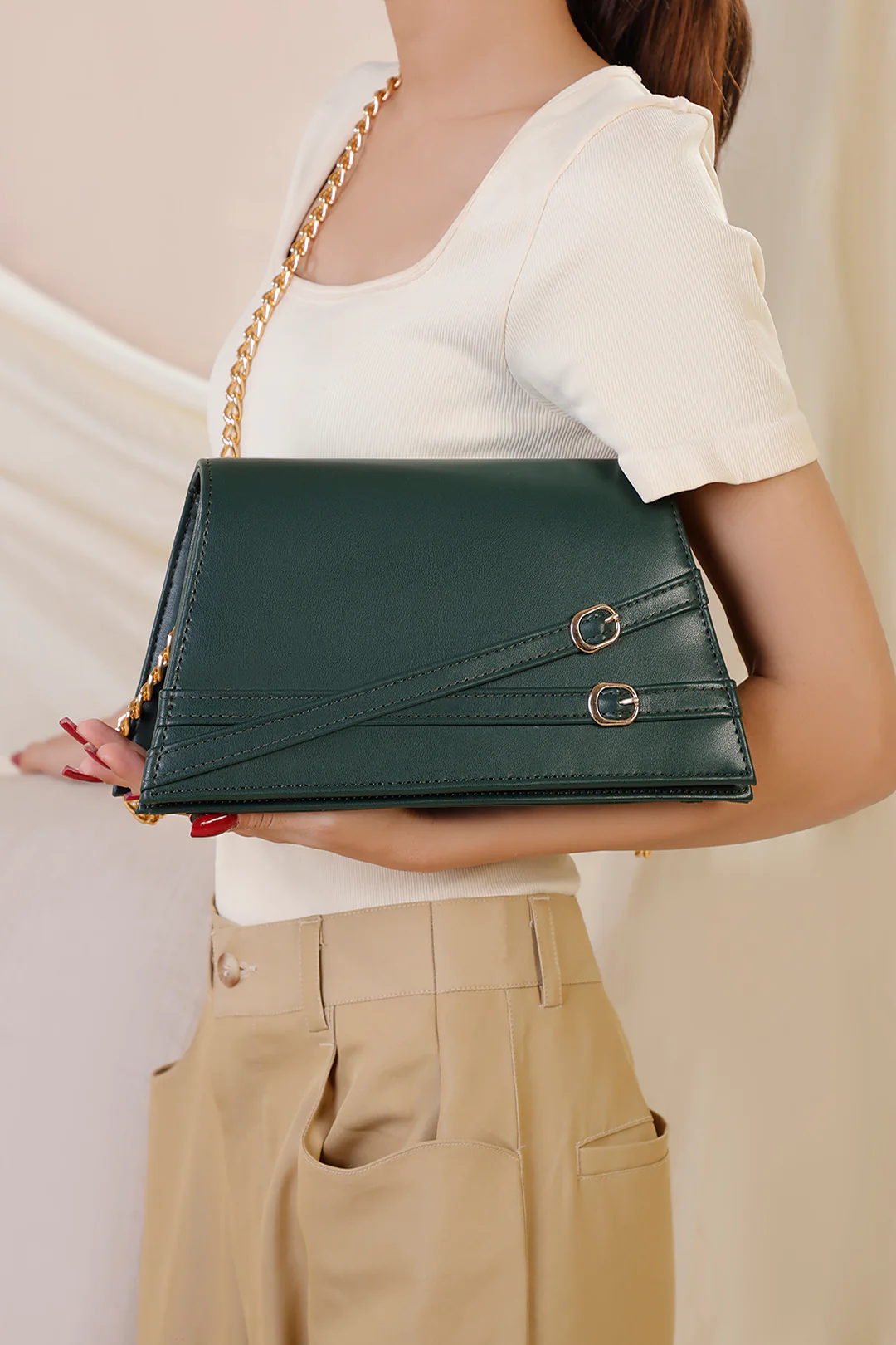 Cross-Body Bags - E409 - Image 11