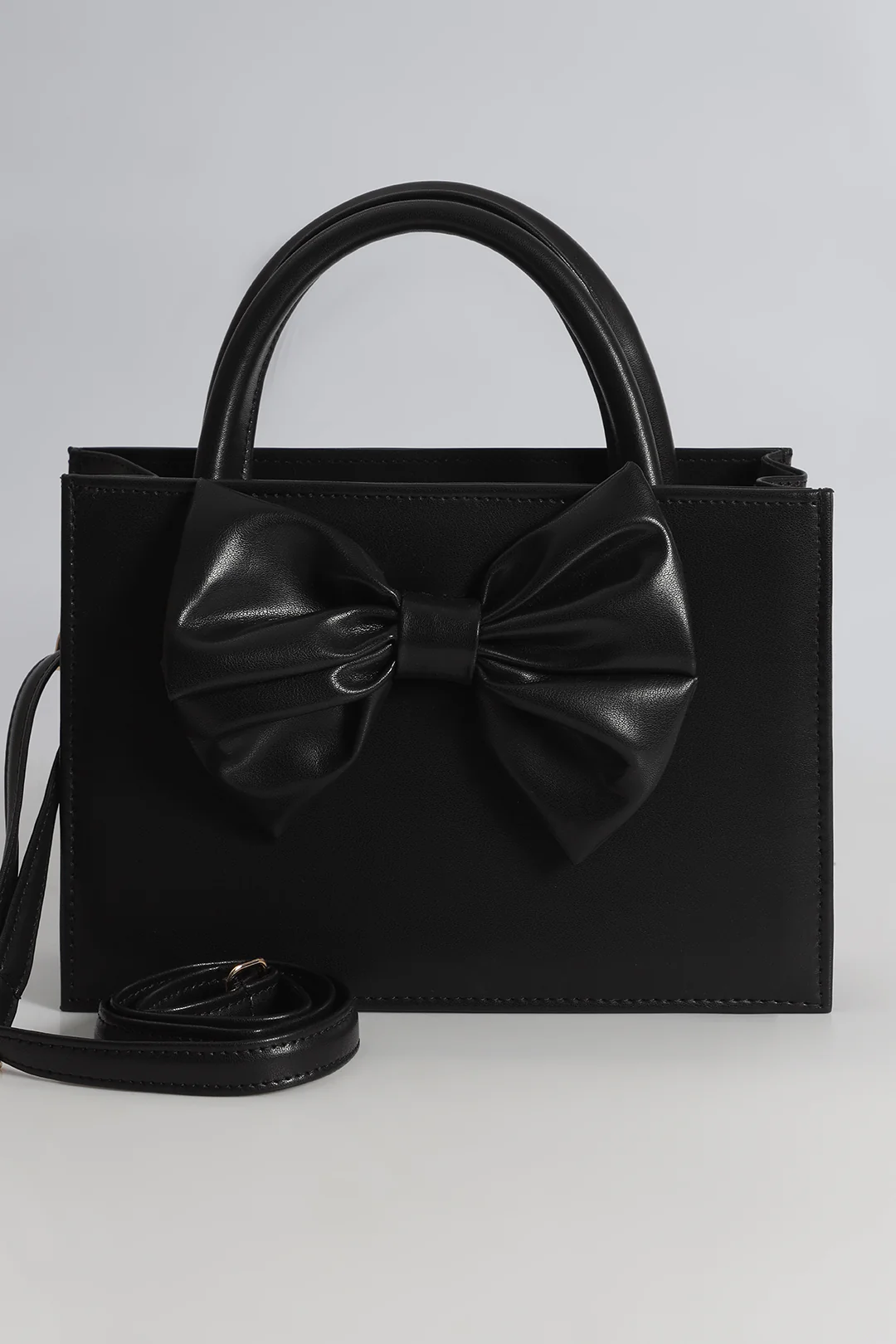 Cross-Body Bags - E560 - Image 2