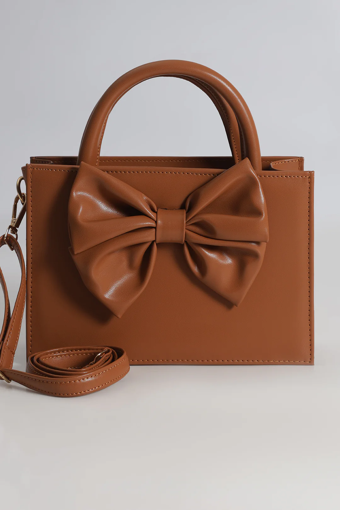 Cross-Body Bags - E560 - Image 8