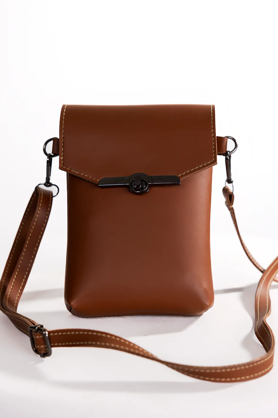 Cross-Body Bags - E581 - Image 17