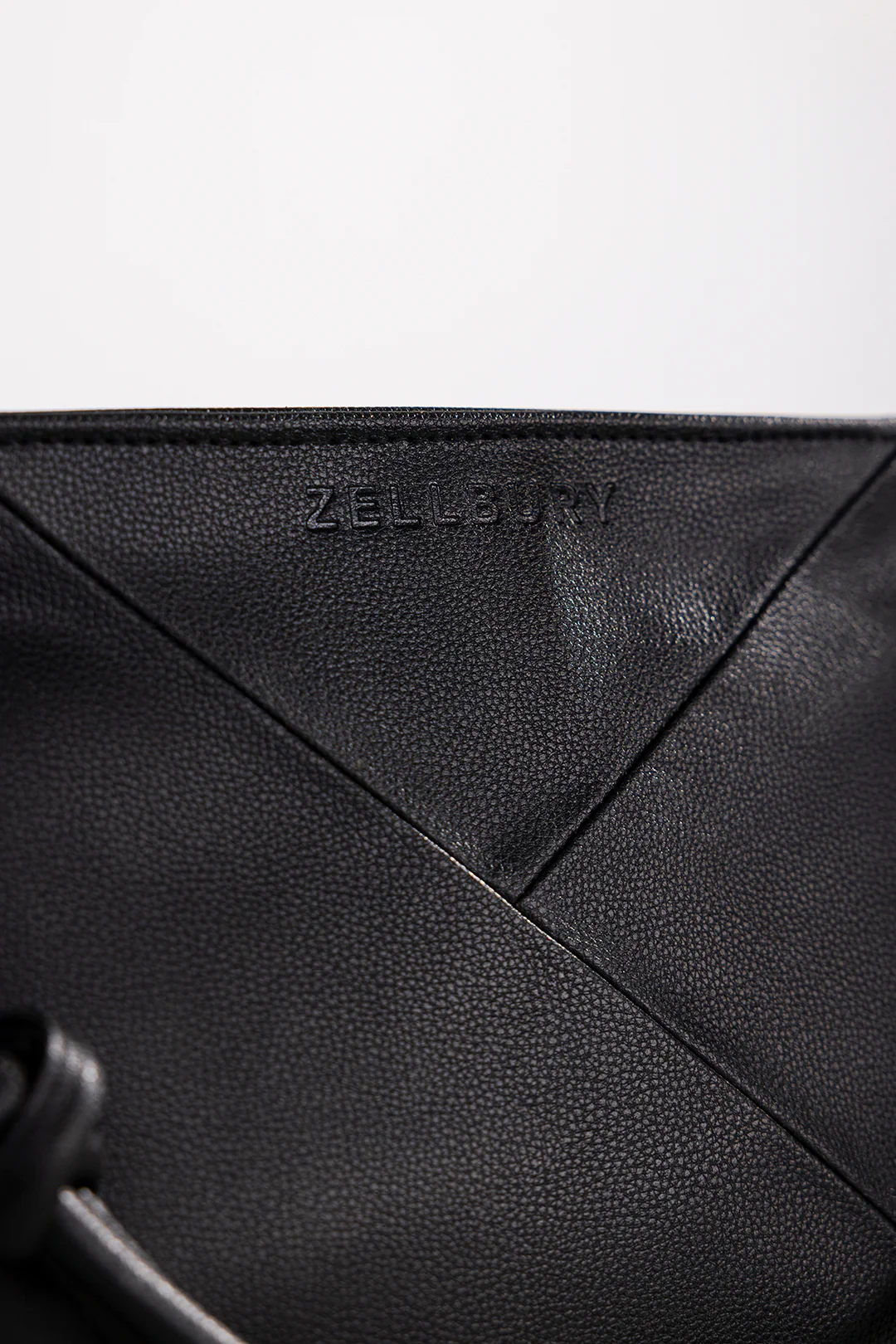 Cross-Body Bags - E596 - Image 3