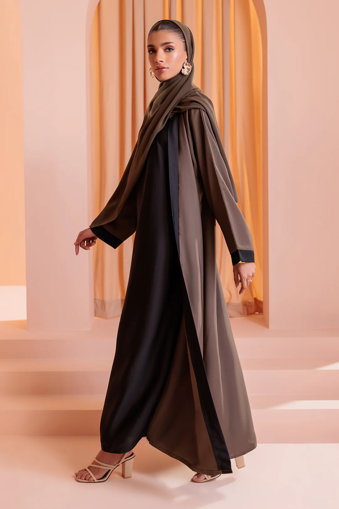 Double Upper Abaya with Contrast Inner - 5005 - Image 12