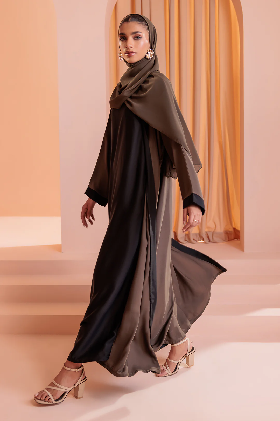 Double Upper Abaya with Contrast Inner - 5005 - Image 18