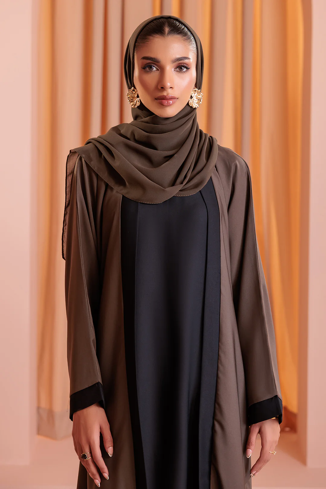 Double Upper Abaya with Contrast Inner - 5005 - Image 2
