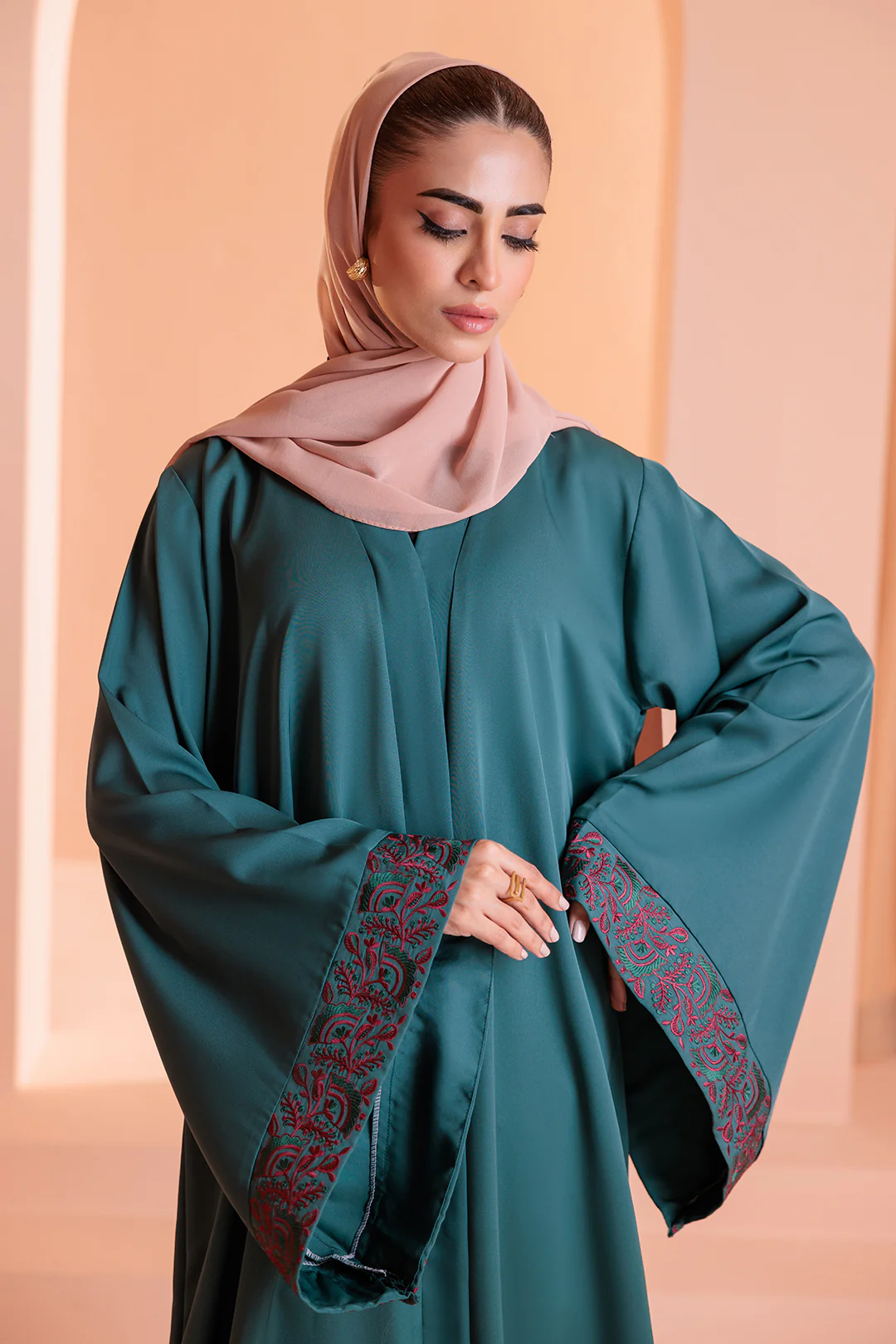 Embroidered Button Through Abaya - 5009 - Image 4