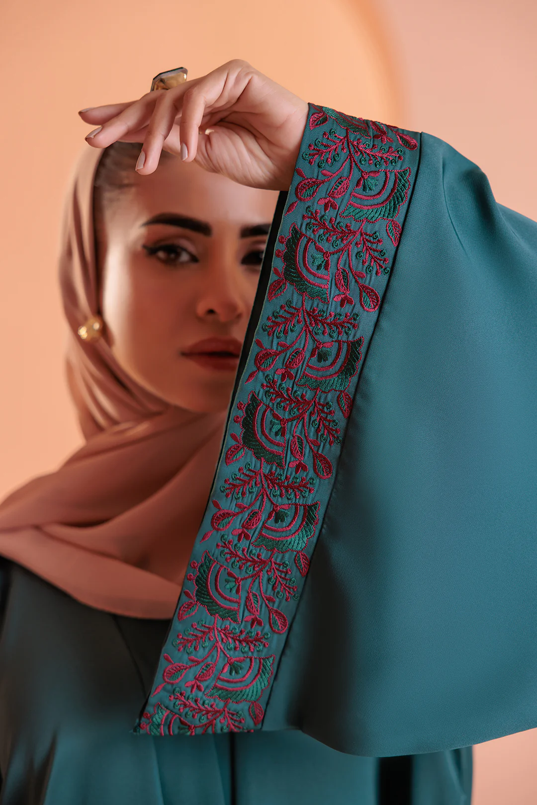 Embroidered Button Through Abaya - 5009 - Image 6