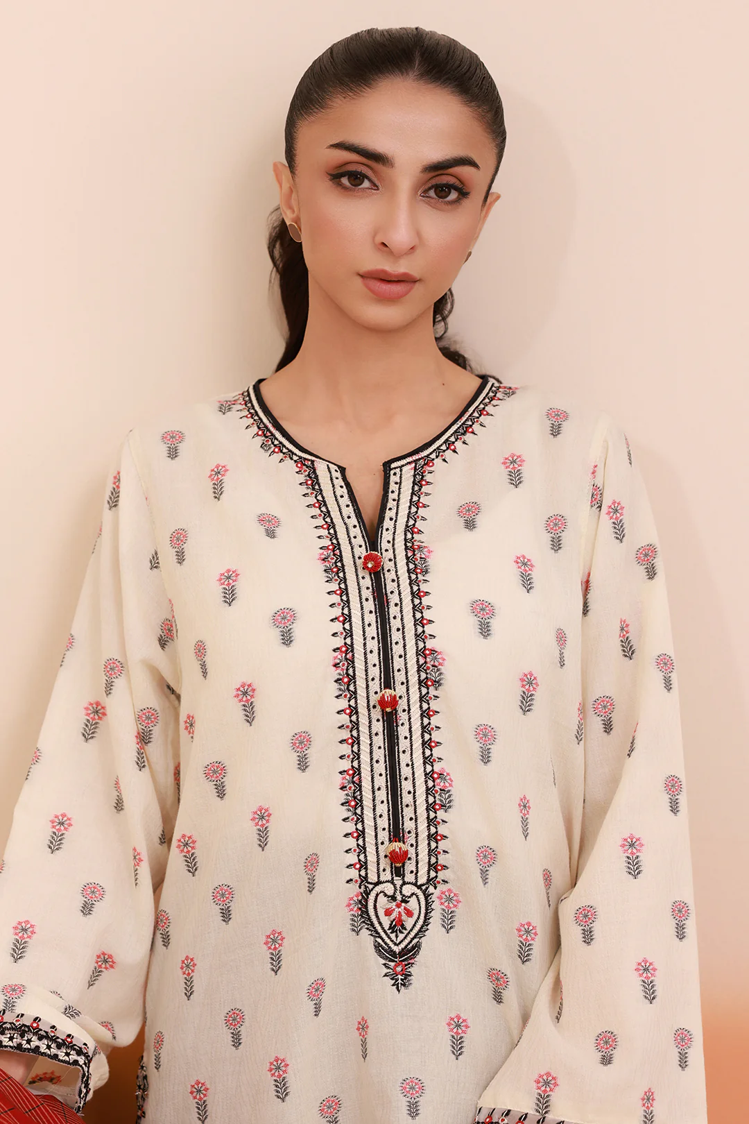 Embroidered Kurta Dupatta - 3348 - Image 4