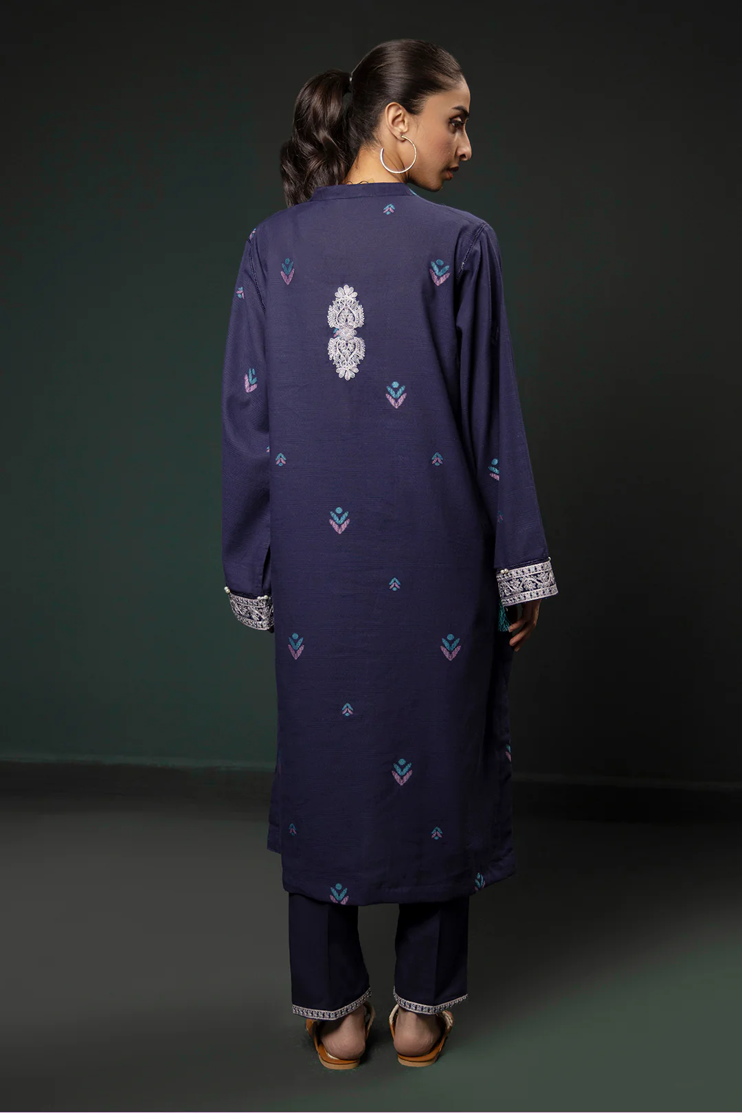 Embroidered Kurta Trouser - 3320 - Image 6