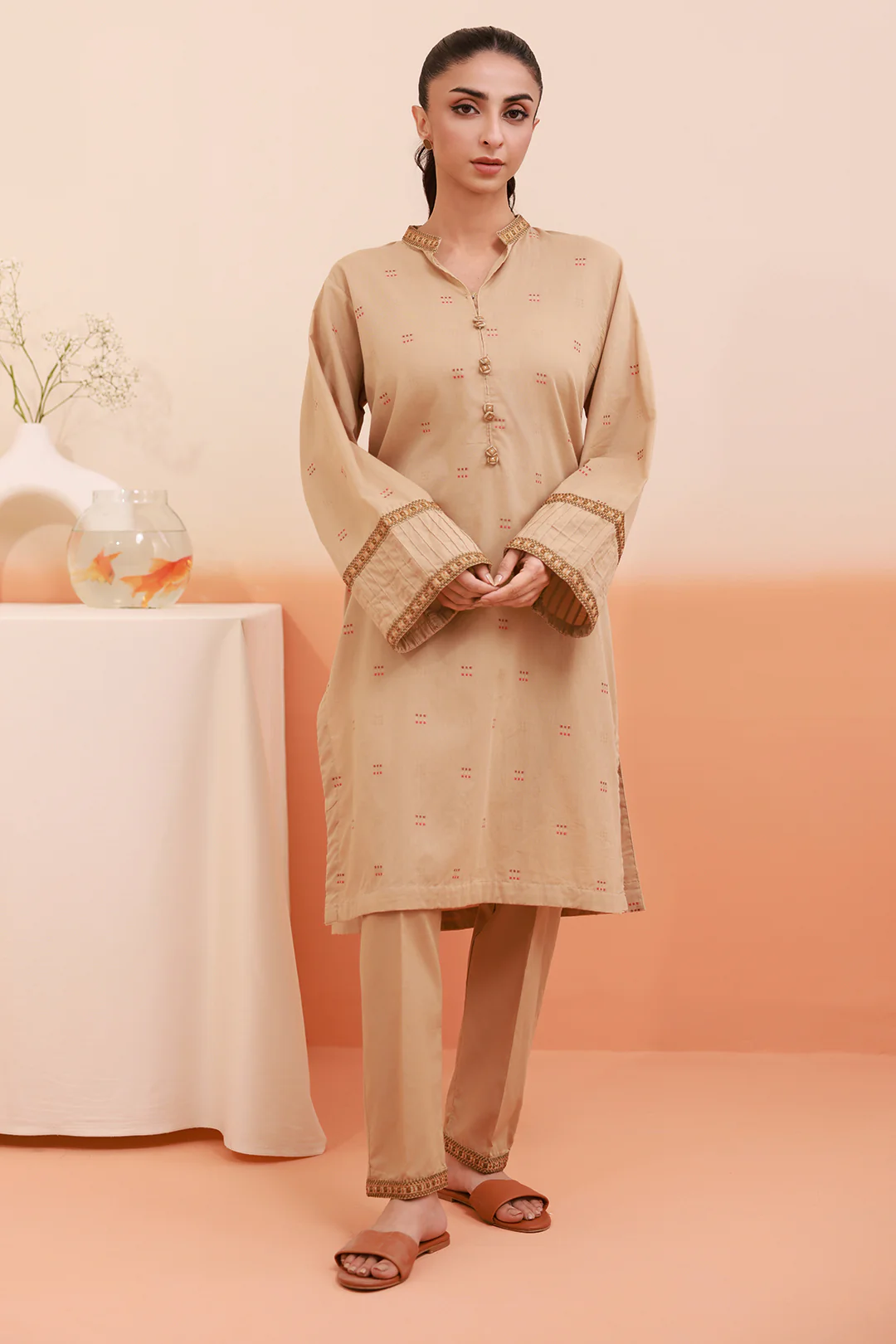 Embroidered Kurta Trouser - 3346 - Image 5