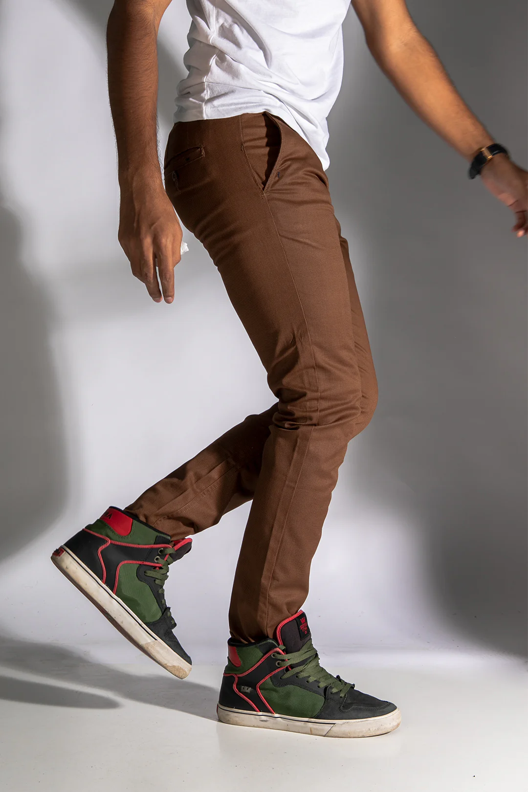 Essential Chinos - E121 - Image 4
