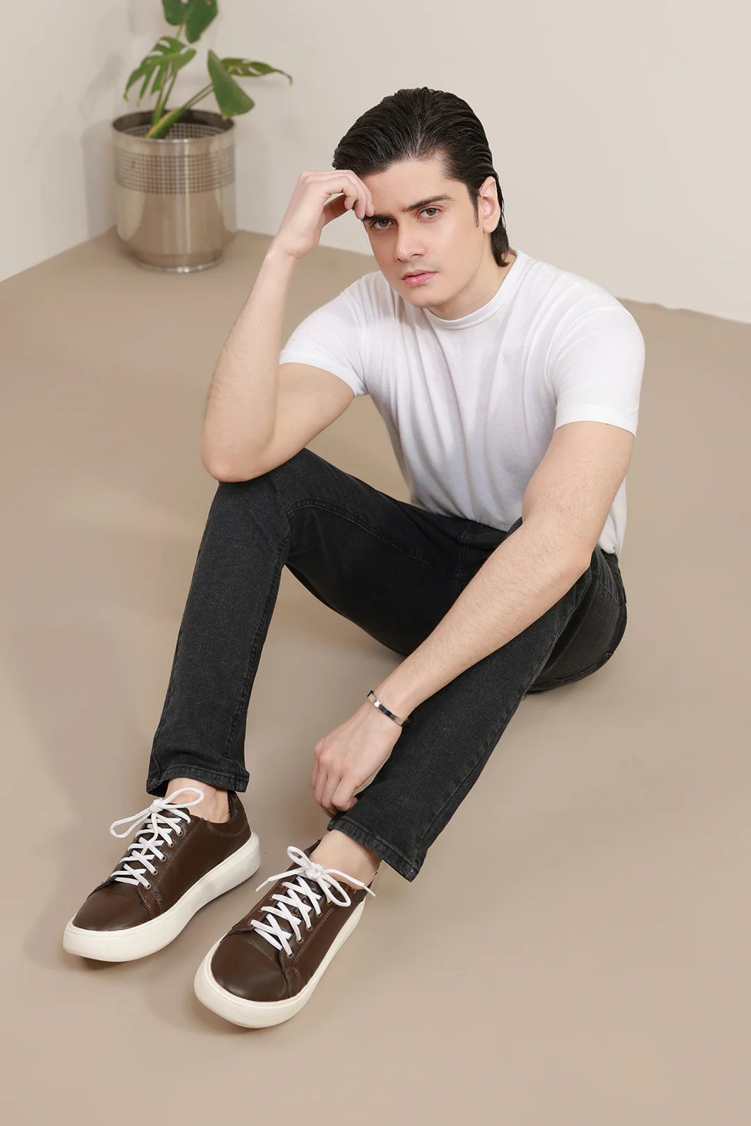 Essential Denim - F001 - Image 10