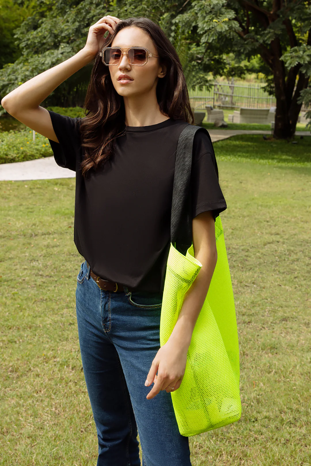 Essential T-shirt - B23 - Image 2