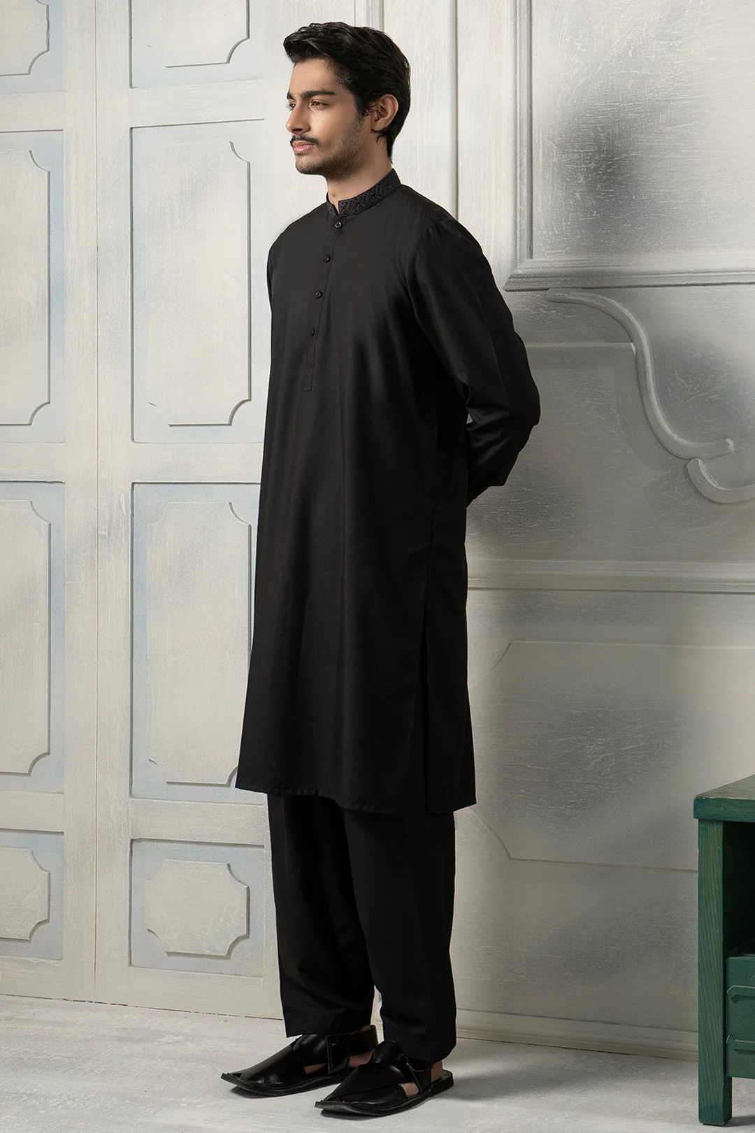 Express Shalwar Kameez - 2667 - Image 9