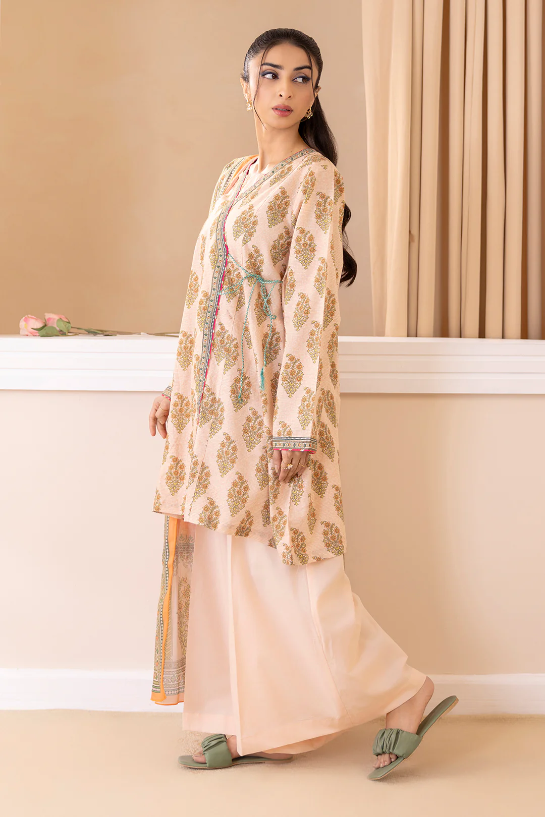 Gharara Suit - 1703 - Image 10