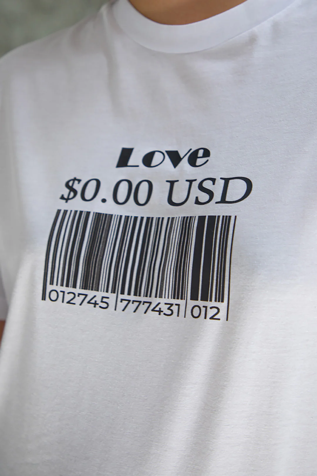 Graphic T-Shirt - 021 - Image 4