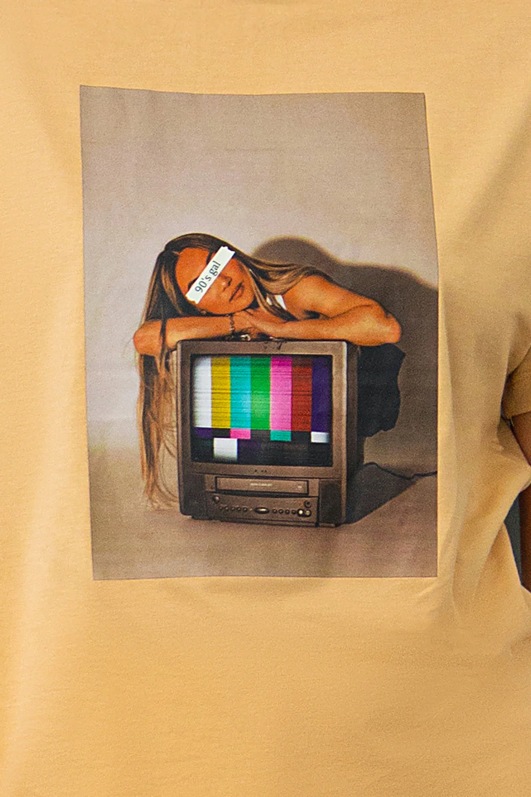 Graphic T-Shirt - 022 - Image 3
