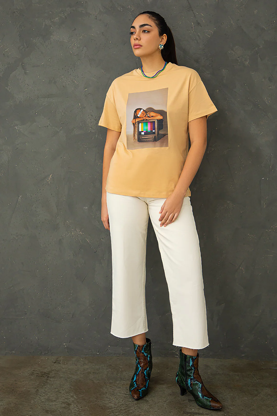 Graphic T-Shirt - 022 - Image 4