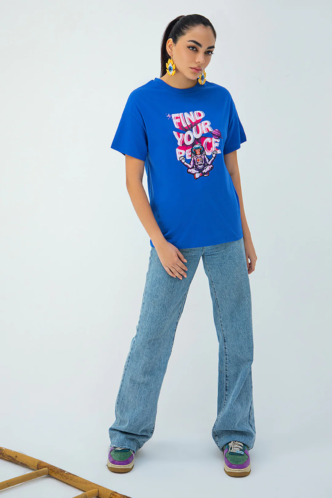 Graphic T-Shirt - 032 - Image 3
