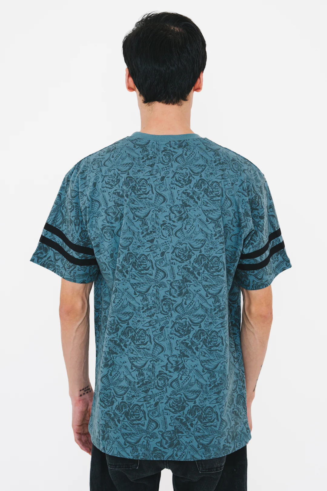 Relax Graphic T-Shirt - X023 - Image 5