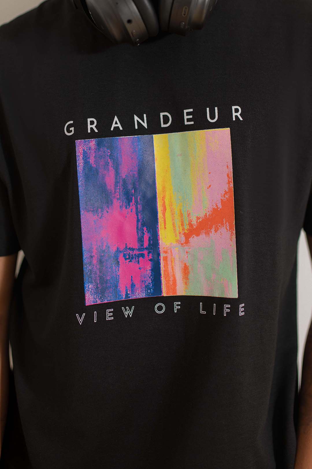 Graphic T-Shirt - R010 - Image 2