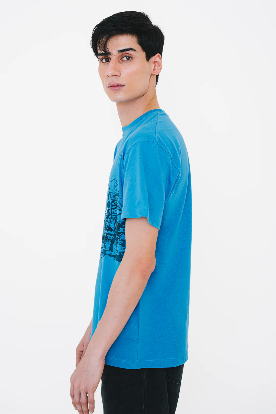 Graphic T-Shirt - R087 - Image 4