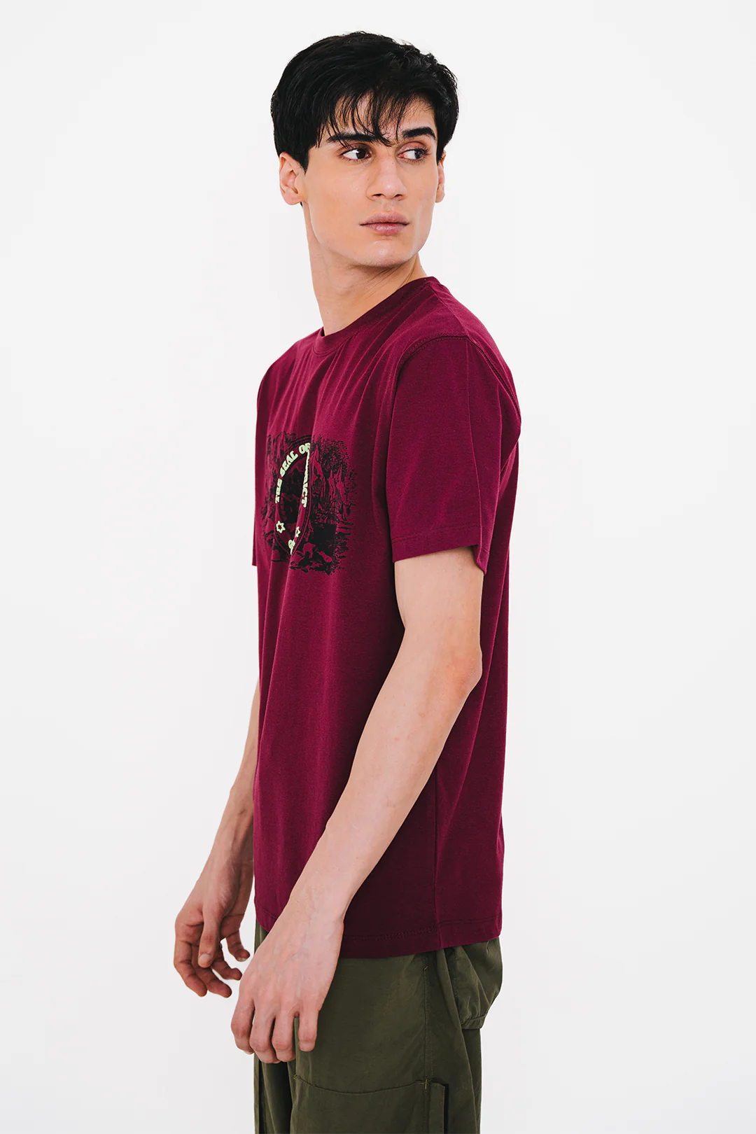 Graphic T-Shirt - R095 - Image 4
