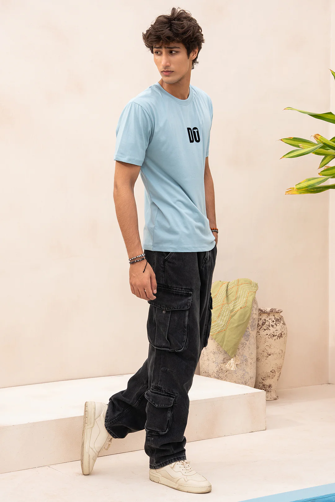 Graphic T-Shirt - R270 - Image 3