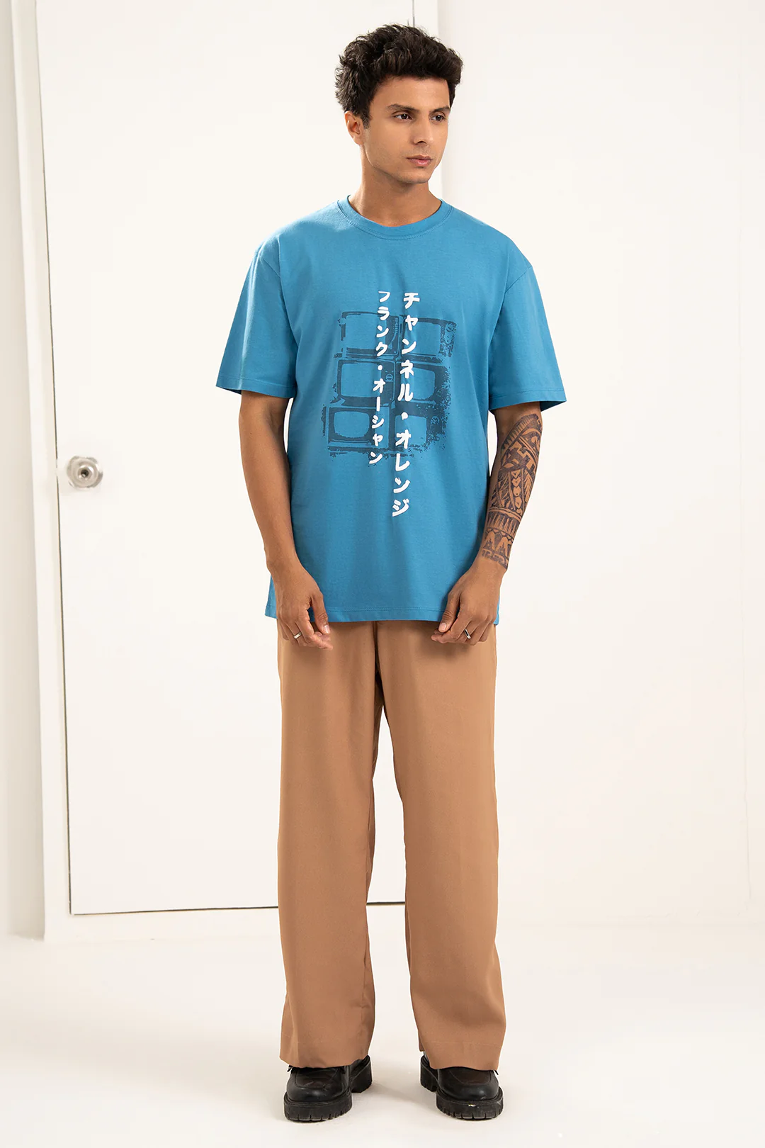 Graphic T-Shirt - R331 - Image 2