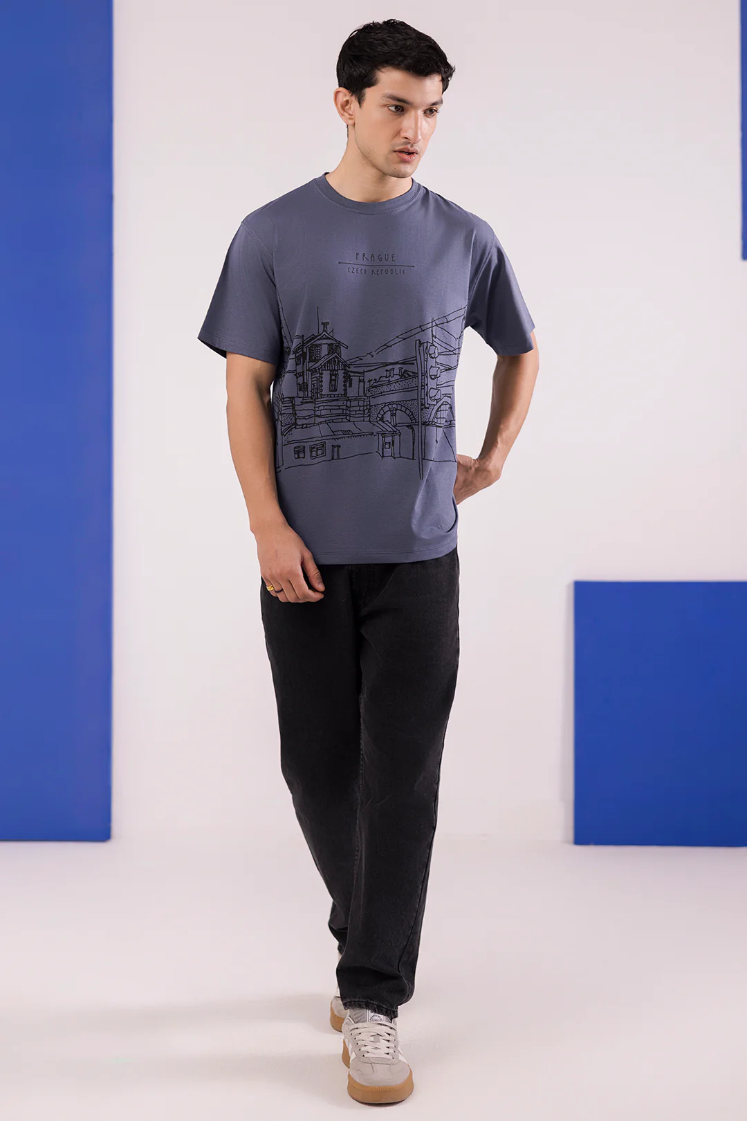 Relax Graphic T-Shirt - X043 - Image 4